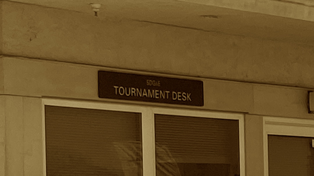 Tournament Desk